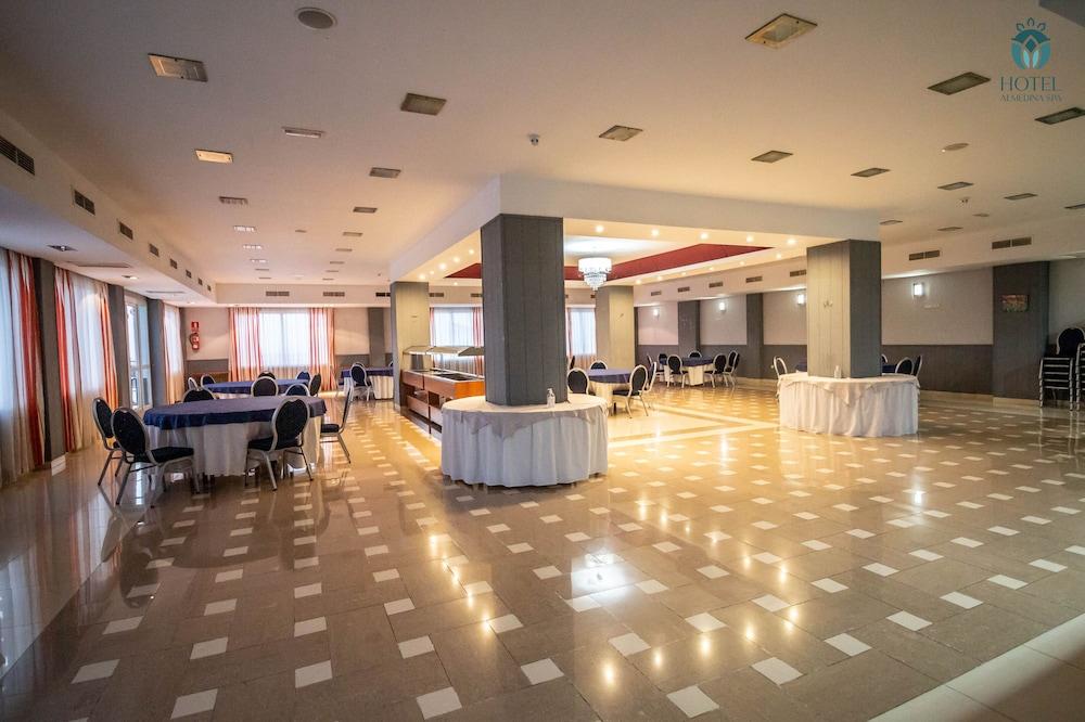 Hotel Ath Al Medina Wellness Exterior photo